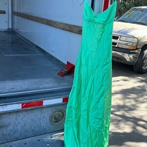 green zara dress brand new